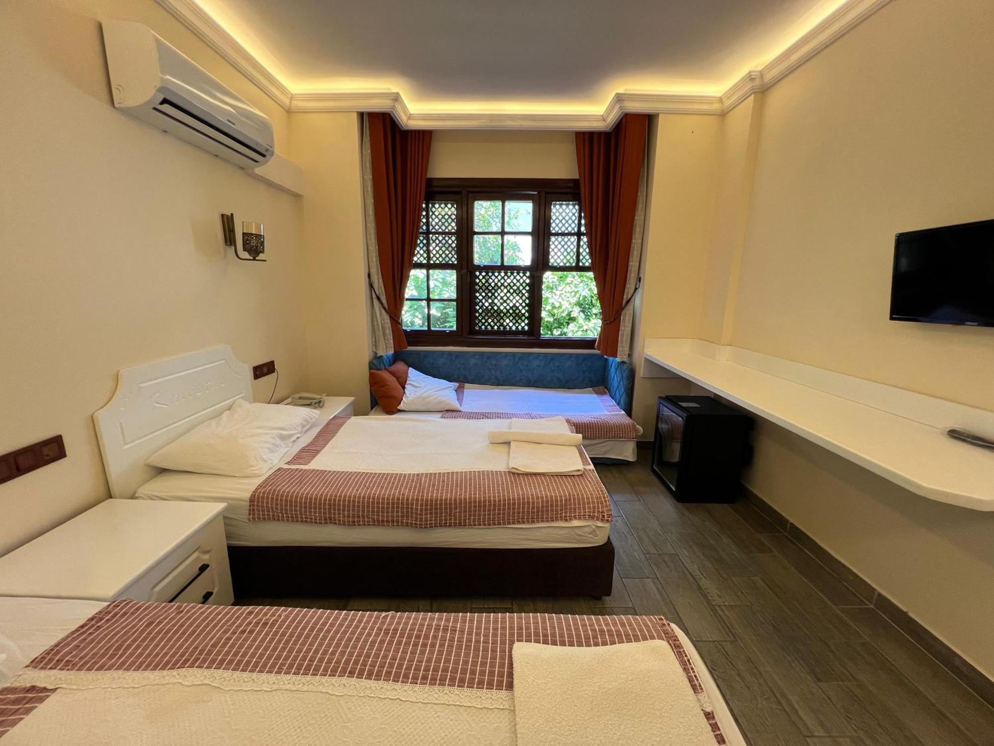 Kaliptus Hotel เกเมร์ ภายนอก รูปภาพ