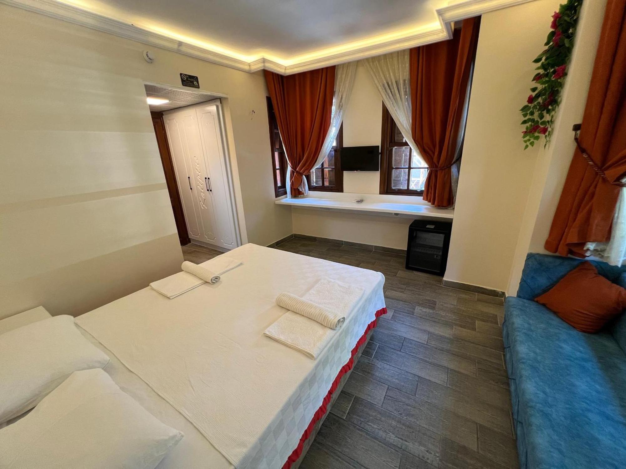 Kaliptus Hotel เกเมร์ ภายนอก รูปภาพ
