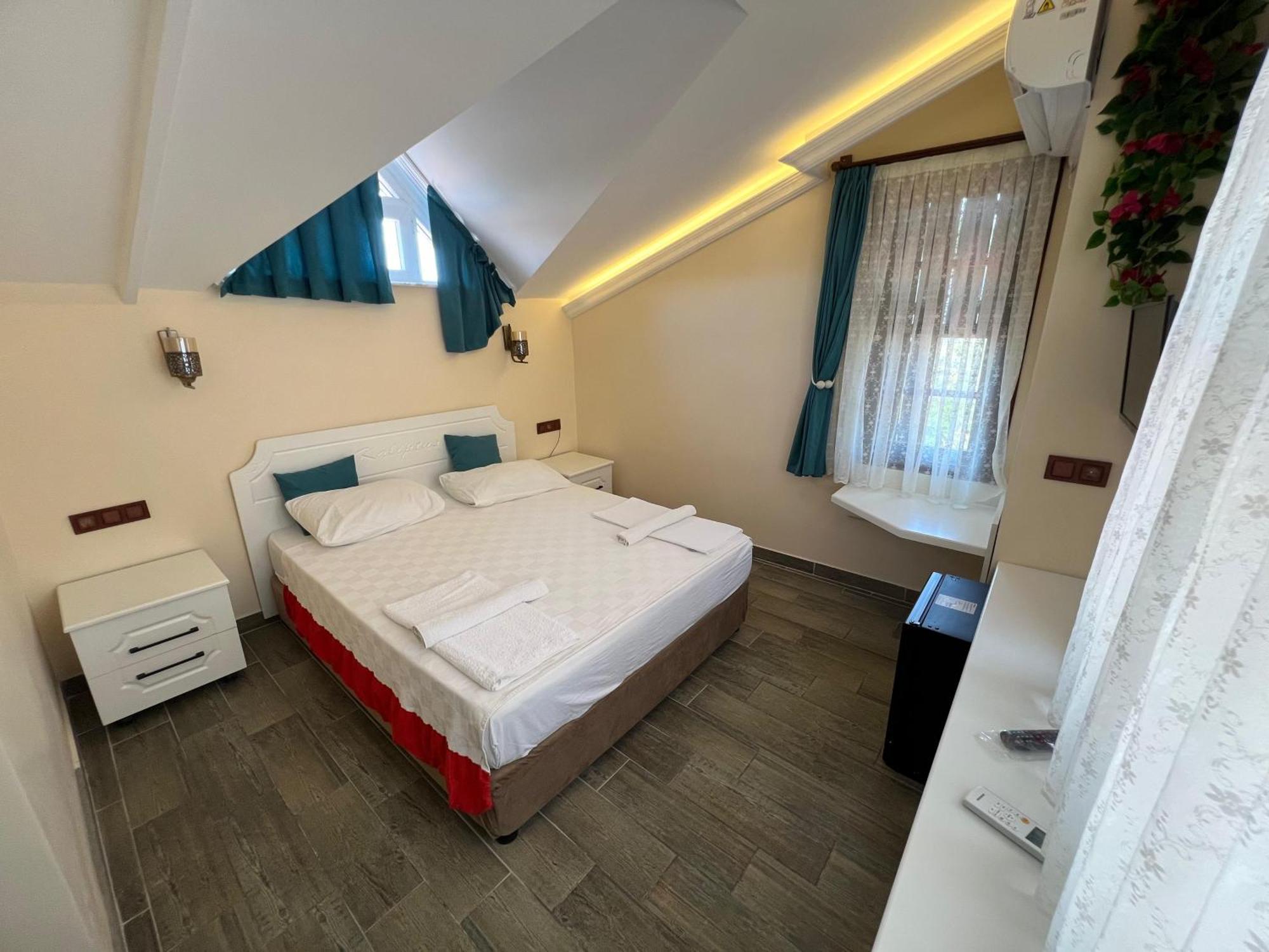 Kaliptus Hotel เกเมร์ ภายนอก รูปภาพ