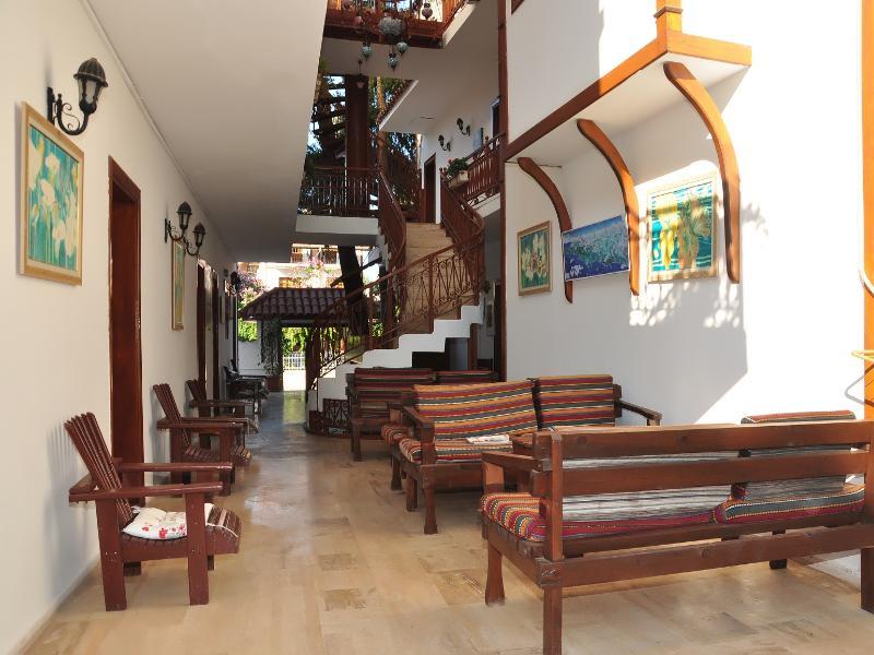 Kaliptus Hotel เกเมร์ ภายนอก รูปภาพ